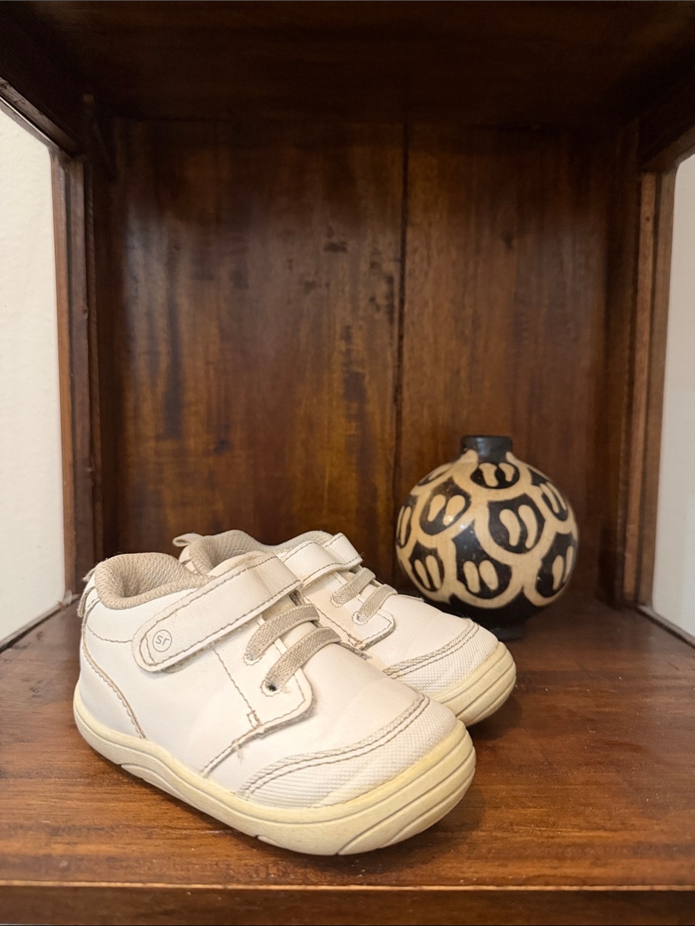 Stride Rite Kids Velcro Sneakers